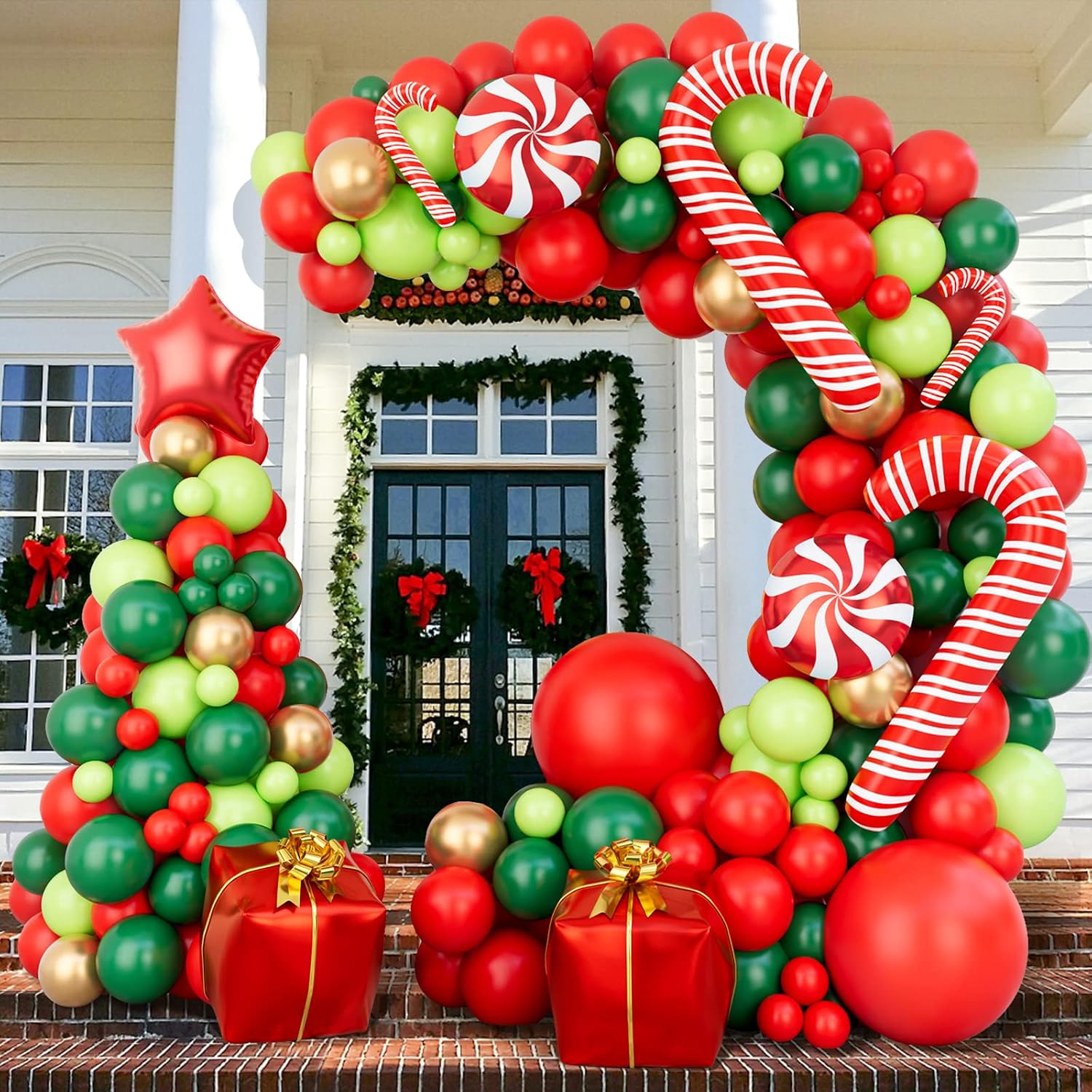 Balloon Arch Kit - 144ピースのクリスマスバルーンガーランドアーチキット。クリスマスレッド、ゴールド、フレッシュグリーン、ダークグリーンのバルーン、キャンディバルーン、ギフトボックスバルーン、レッドスターバルーンが含まれており、クリスマスパーティーのデコレーションに最適です。