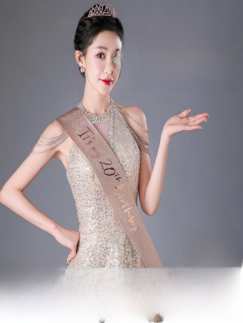 シャンパンゴールドの輝きのある王冠サッシュ、プリンセス誕生日 - Birthday Sash Glitter のレビューと価格